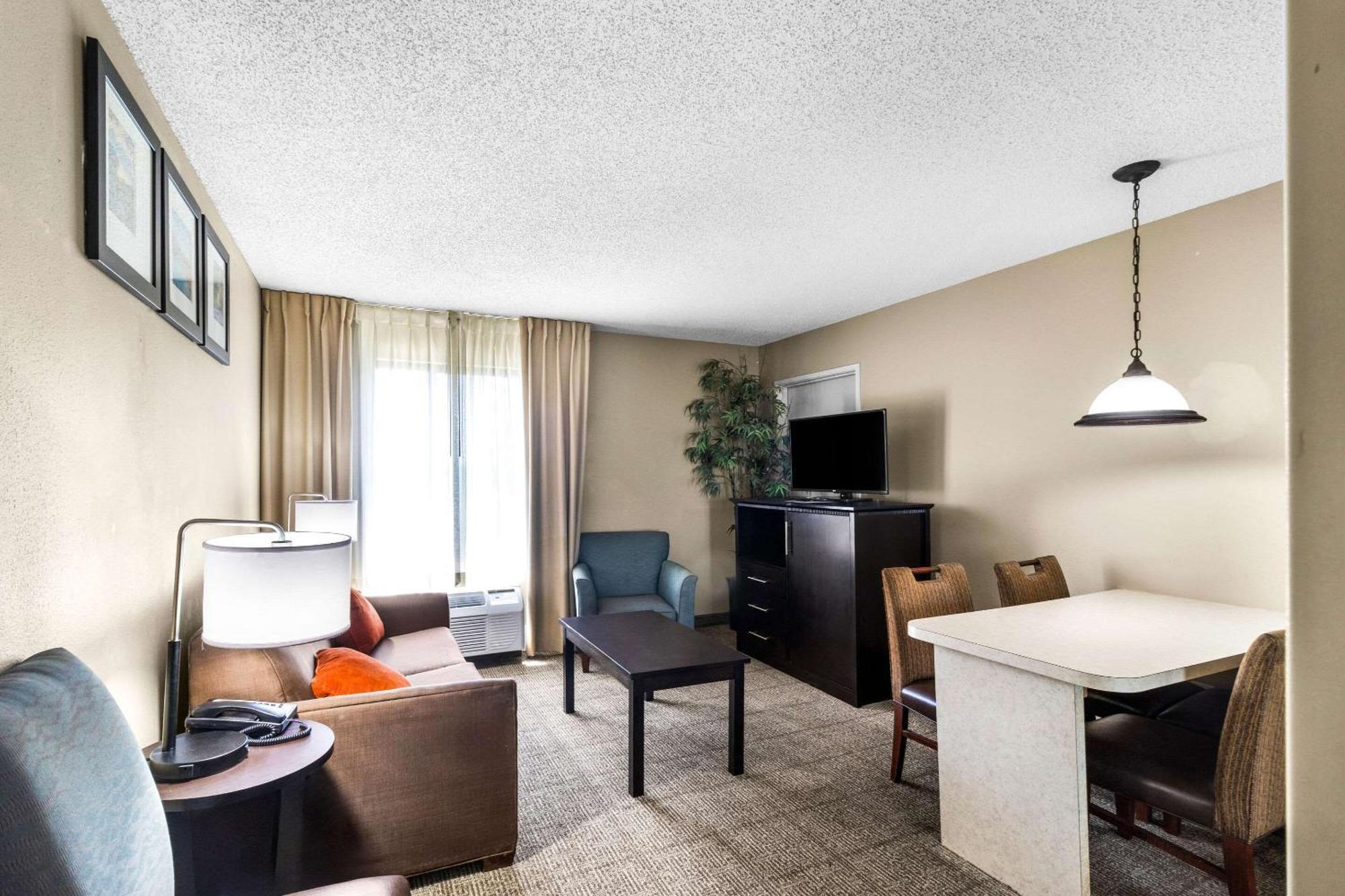 Comfort Inn Evansville East Exteriör bild