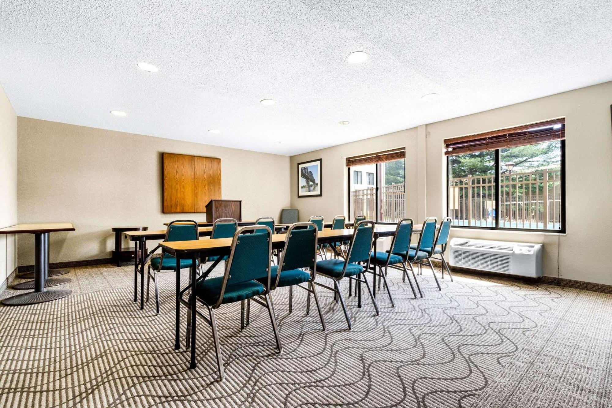 Comfort Inn Evansville East Exteriör bild